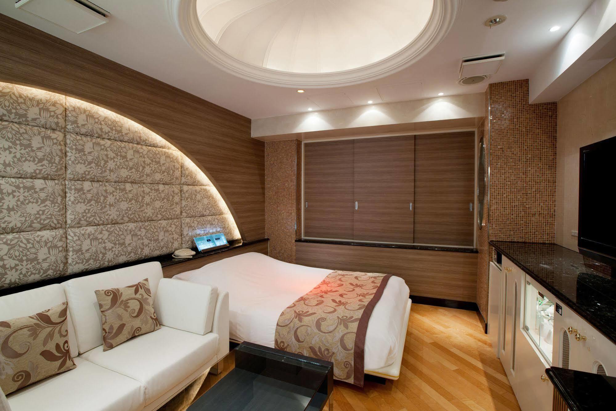 Hotel An Shinjuku Kabukicho (Adults Only) Токио Экстерьер фото